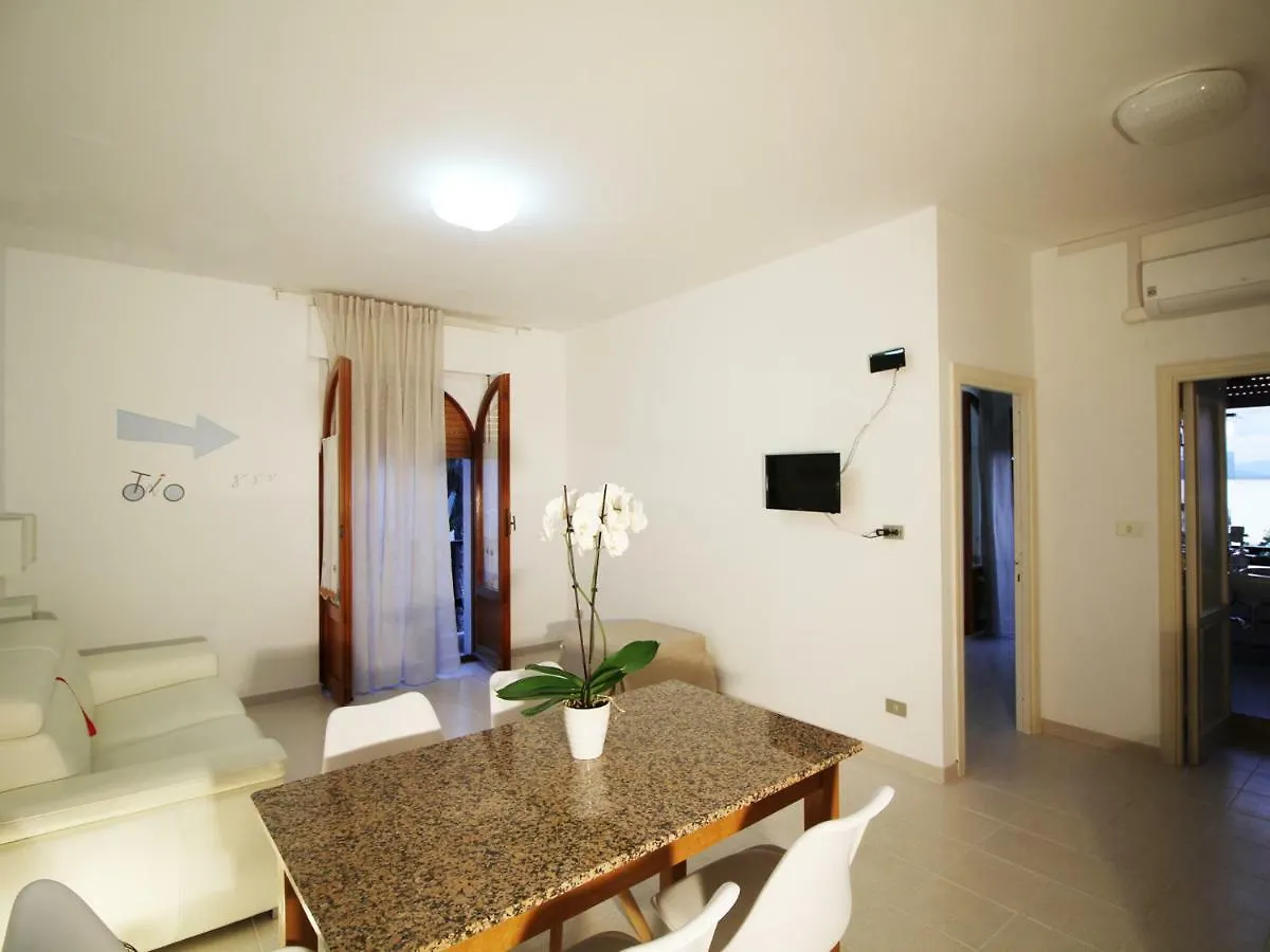Eliton Apartment Alghero 0*,